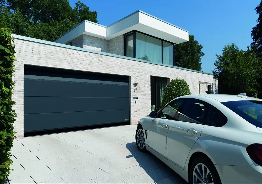 Garage-Door
